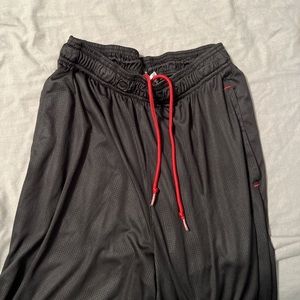 Basketball shorts